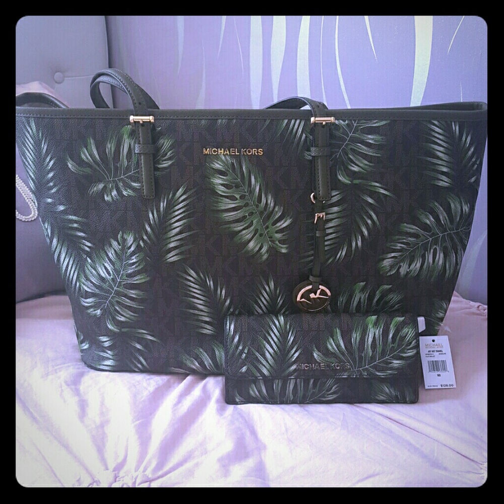Michael Kors Set